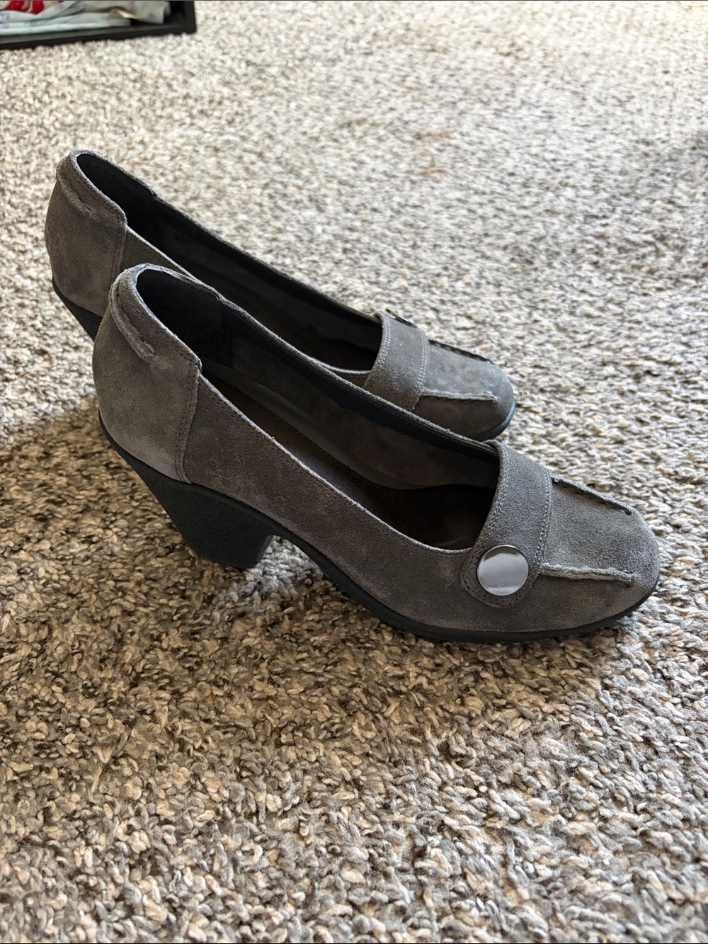 AEROSOLES Gray Suede Block Heel Loafers with Button Accent